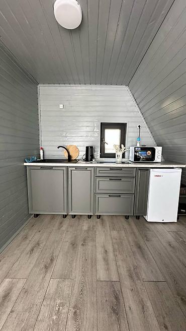 Продажа отелей и хостелов: Продаются 3 A-frame дома в живописном селе Арашан! Внутри все для — 2