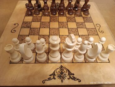 Şahmatlar: Əl işi taxta şahmat dəsti - Material: tamamilə ağacdan hazırlanmış — 13