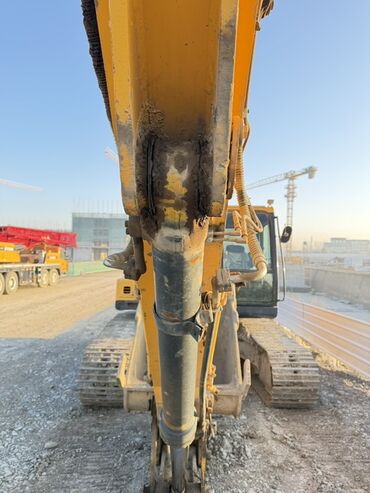 Экскаваторы: Экскаватор, Hyundai, 2014 г., Гусеничный — 13