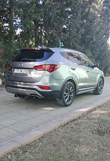 Hyundai: Hyundai Santa Fe: 2 l | 2016 il Ofrouder/SUV — 6