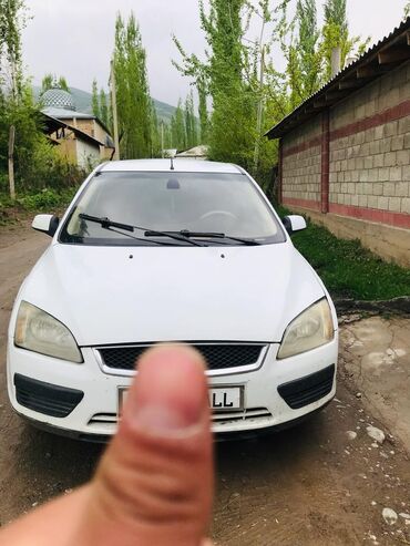 продаю витс: Ford Focus: 2007 г., 1.6 л, Механика, Бензин, Хэтчбэк