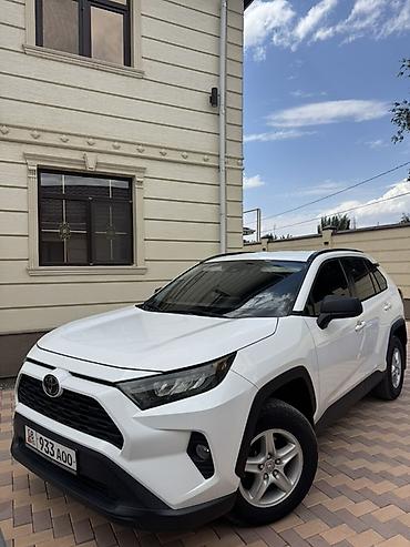 crown athlete 3 5: Toyota RAV4: 2019 г., 2.5 л, Автомат, Бензин, Кроссовер — 1