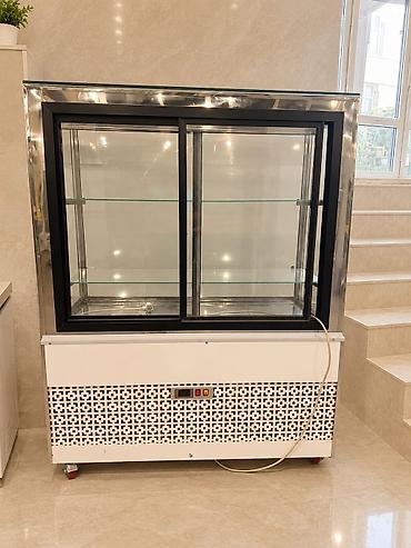 *SEVA XİRDALAN* SOYUDUCU vitrin satilir. Olcu hund 152 sm.eni 125 sm