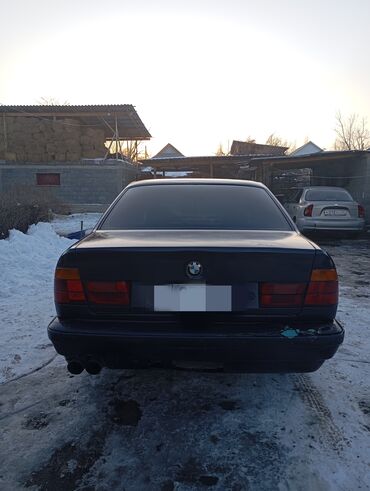 Транспорт: BMW 5 series: 1991 г., 2 л, Механика, Бензин, Седан