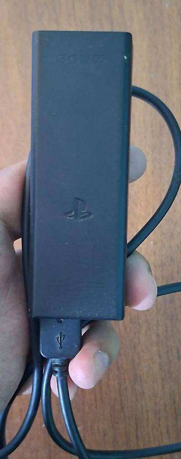 psp konsol: PSP Go satılır. Konsol çox səliqəli istifadə olunub və tam işlək — 6