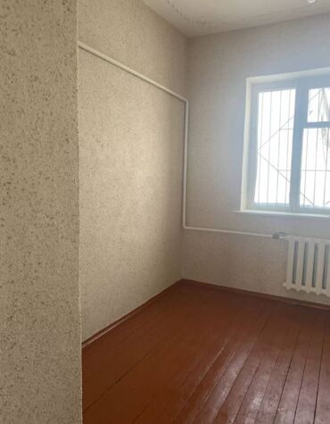 киргизское взморе: 1 комната, Агентство недвижимости, С мебелью частично