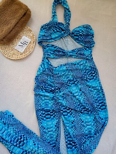 Bluze: Ženska odeća i obuća – paket S, M Sve je ili novo ili jako dobro na lalafo.rs — 6 Bluze: Ženska odeća i obuća – paket S, M Sve je ili novo ili jako dobro — 6