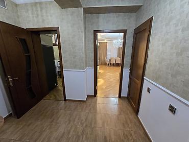 sovetskide kiraye evler: Metroya 3 deq mesafe de FHN ile uz be uz yasayis kompleksinde temirli — 8
