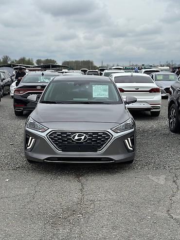 Hyundai: Hyundai Ioniq: 2018 г., 1.6 л, Автомат, Гибрид, Лифтбек — 1