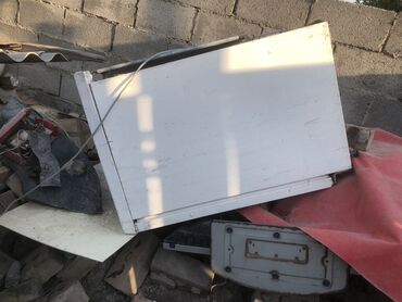 холодилник будка: 100 * * 65 см 70