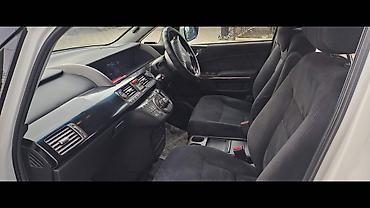 Honda: Honda Elysion: 2006 г., 3 л, Автомат, Бензин, Минивэн — 4