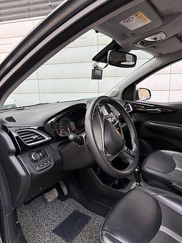 Chevrolet: Chevrolet Spark: 2019 г., 1 л, Автомат, Бензин, Хэтчбэк — 9