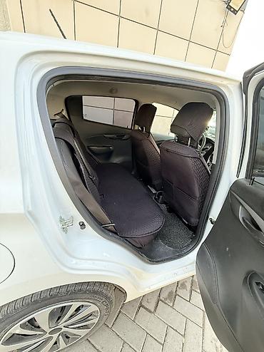 byd champion: Chevrolet Spark: 2018 г., 1 л, Автомат, Бензин, Универсал — 5
