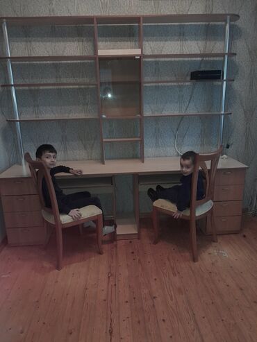 yazi masasi: Б/у, Для мальчика, Квадратный стол, Со стульями, С выдвижными ящиками, С полками, Азербайджан