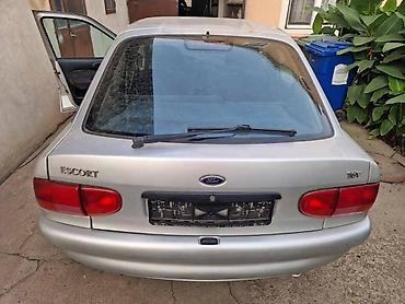 moj auto: FORD ESCORT 1.6 2000. GOD. - KOMPLETAN AUTO U DELOVIMA | FORD velika — 5