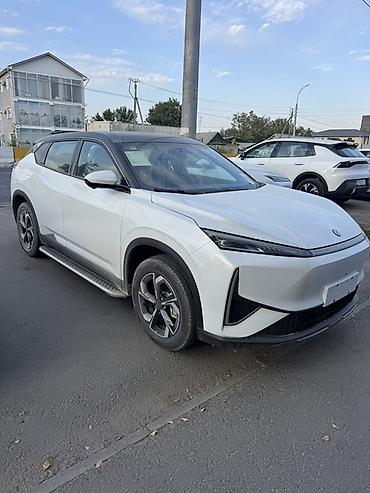 донгфенг л7: Dongfeng : 2026 г., Автомат, Электромобиль, Кроссовер — 2