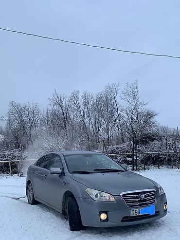 FAW: FAW Besturn B50 sedan - Küzov: sedan, metalik boz rəng - Mühərrik — 1