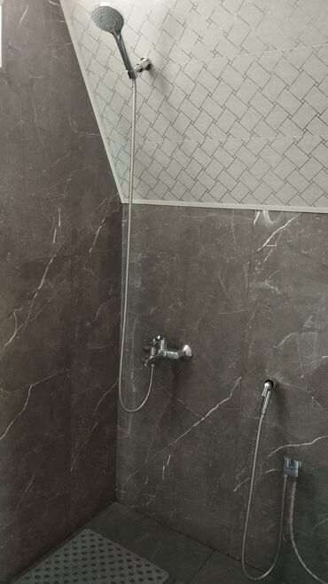 Günlük kirayə evlər: 40 kv. m, 2 otaqlı, İnternet, Qaz, İşıq — 15