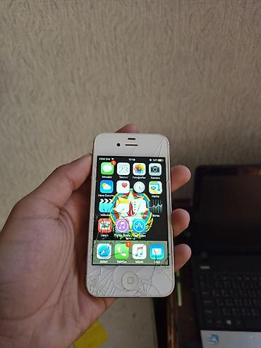 e 250 cdi: IPhone 4S, Ağ, Qırıq — 2