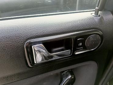 Volkswagen: Volkswagen Golf: 2001 г., 1.6 л, Механика, Бензин, Хэтчбэк — 12