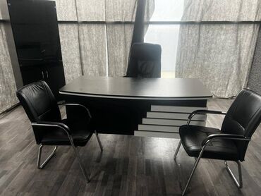 Digər kommersiya daşınmaz əmlakı: Binəqədi rayonu,Biləcəri qəsəbəsi,4 yolda,avtoservisin içində 2 — 8