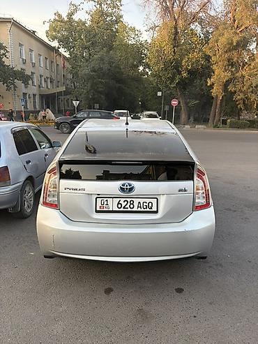 prius 2011: Toyota Prius: 2012 г., 1.5 л, Вариатор, Гибрид, Хэтчбэк — 3