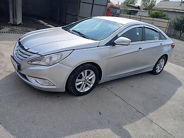Hyundai Sonata: 2010 г., 2 л, Автомат, Бензин, Седан