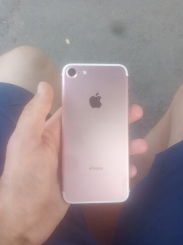 не рабочем состоянии: IPhone 7, Колдонулган, 128 ГБ, 99 %