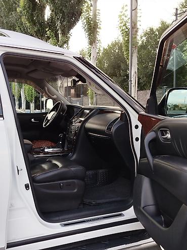 коврики 3д: Nissan Patrol: 2014 г., 5.6 л, Автомат, Бензин, Внедорожник — 9