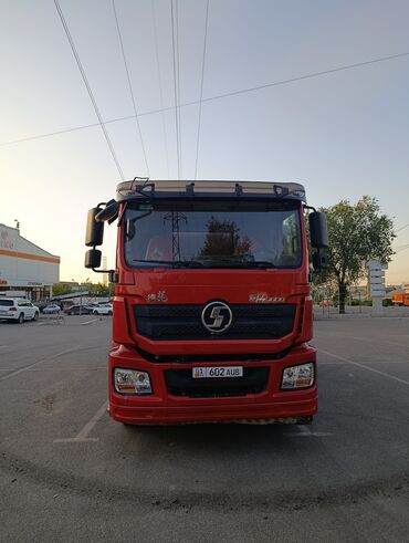 срочно срочно продам машину: Жүк ташуучу унаа, Shacman, Колдонулган