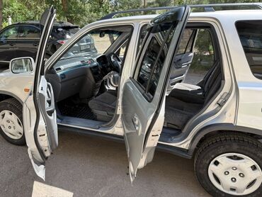 крышка багажника форестер: Honda CR-V: 1998 г., Автомат, Бензин, Кроссовер