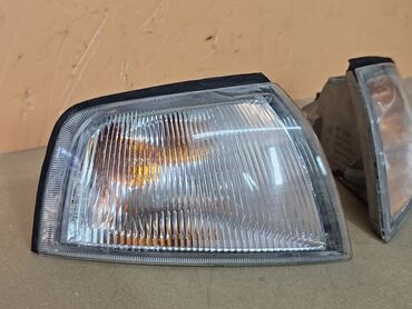 corolla runx: Правый поворотник Mitsubishi 1997 г., Б/у, Оригинал, Япония