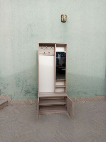 Dolablar: Yeni, Açılan, 3 qapılı Düz dolab, Dəhliz dolabı, Azərbaycan — 13