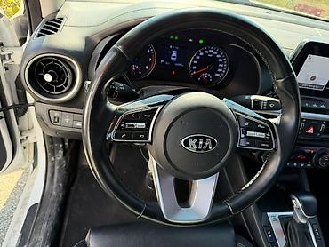 Kia: Kia K3: 2020 г., Седан — 28