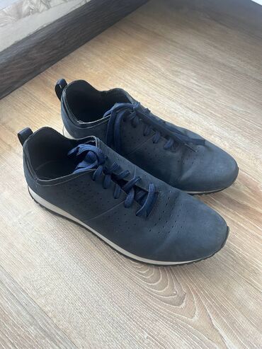 б у мужская спортивная обувь: Мужские кроссовки, 44, Timberland, Б/у, цвет - Синий, Самовывоз