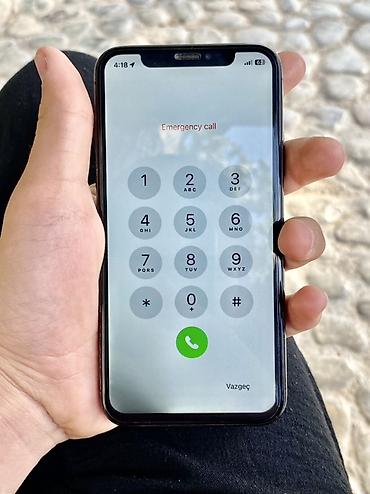 acılıb bağlanan telefon: IPhone X, Qara, Simsiz şarj — 3