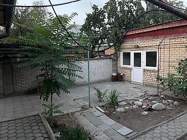 Долгосрочная аренда домов: 120 м², 4 комнаты — 9