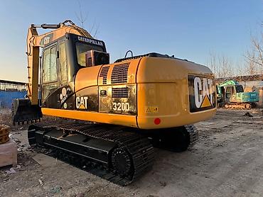 Экскаваторы: Экскаватор, Caterpillar, 2016 г., Гусеничный — 9