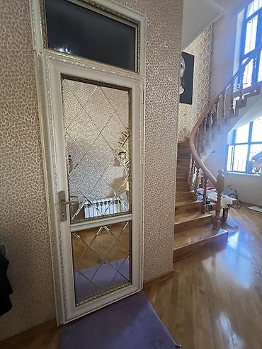 qazel tac: Ağ rəngdə şüşəli interyer qapıları dəsti 1 ededi 30 azn - Model — 2