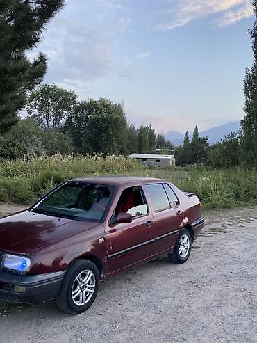 педальный узел: Volkswagen Vento: 1994 г., 1.8 л, Механика, Бензин, Седан — 4