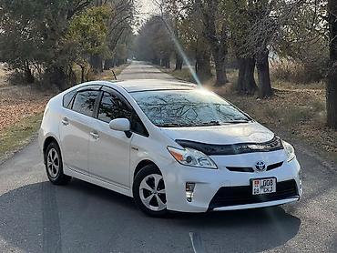 malibu premier: Toyota Prius: 2013 г., 1.8 л, Бензин — 3