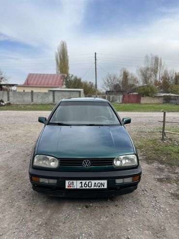 возможен обмен на дом: Volkswagen Golf: 1995 г., 1.8 л, Механика, Бензин, Хетчбек