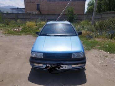 женил жук ташуучу унаа: Volkswagen Vento: 1993 г., 1.8 л, Механика, Бензин, Вэн/Минивэн