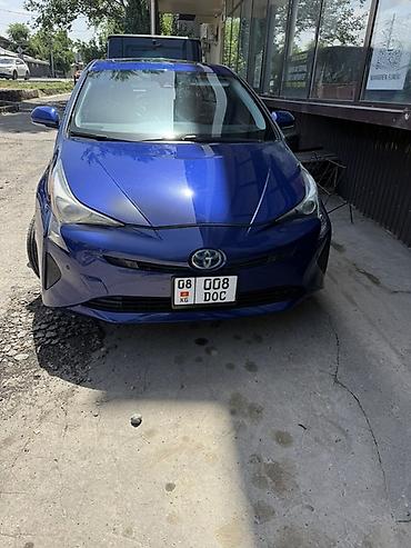 fit 2012: Toyota Prius: 2016 г., 1.8 л, Вариатор, Гибрид, Хэтчбэк — 1