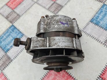 Auto delovi: Alternator Lada 2107 Riva, Lada 2121 Niva 1.6 br.1 . Polovno, ocuvano — 4