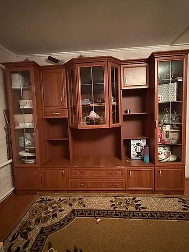 укмуш тв: Дубал шкаф, Дубал шкаф түрү: Модулдуу, Үй, конок бөлмөсү үчүн, Колдонулган, Өзгөчөлүктөрү: Телевизор коюучу бөлүк менен — 3