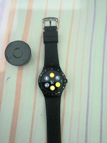 smart saat apple: Smart saat, bluethooth var, telefonun proqrami ile isleyir, +1 Saat — 2