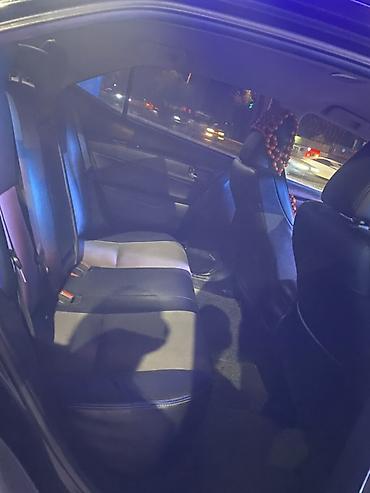 Toyota: Toyota Corolla: 2019 г., 1.8 л, Автомат, Бензин, Седан — 4