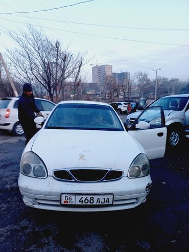 Daewoo: Daewoo Nubira: 1999 г., 1.6 л, Автомат, Бензин