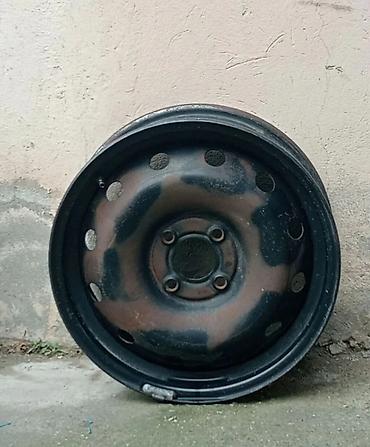 bmw diski type 0: Salam 4 bolt Diski 4 ədəddir Real Alıcı Whatsapp Yazsın Polad disk — 1